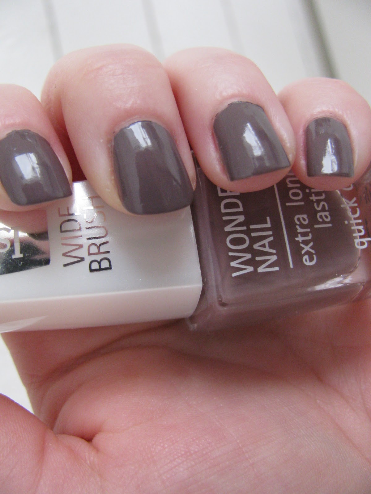 isadora muddy water